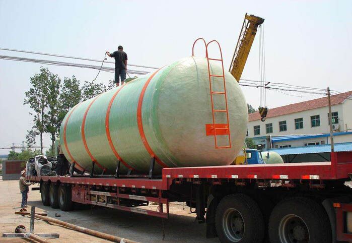 玻璃鋼儲罐成品圖